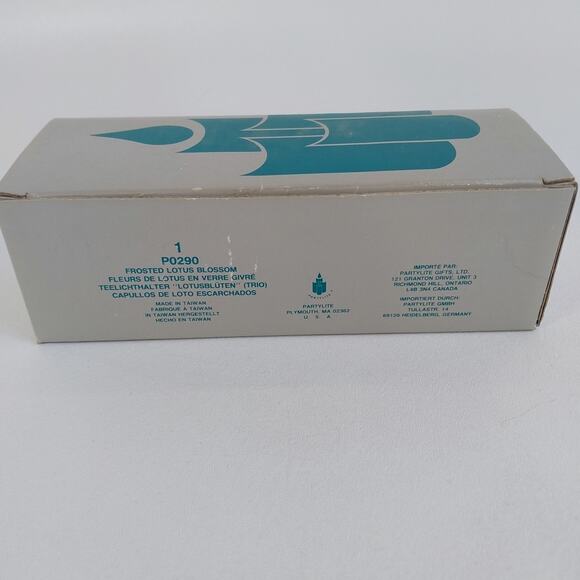 Partylite P0290 Frosted Lotus Blossom Candle Holders Set of 3 Glass‎ NEW - Picture 2 of 7